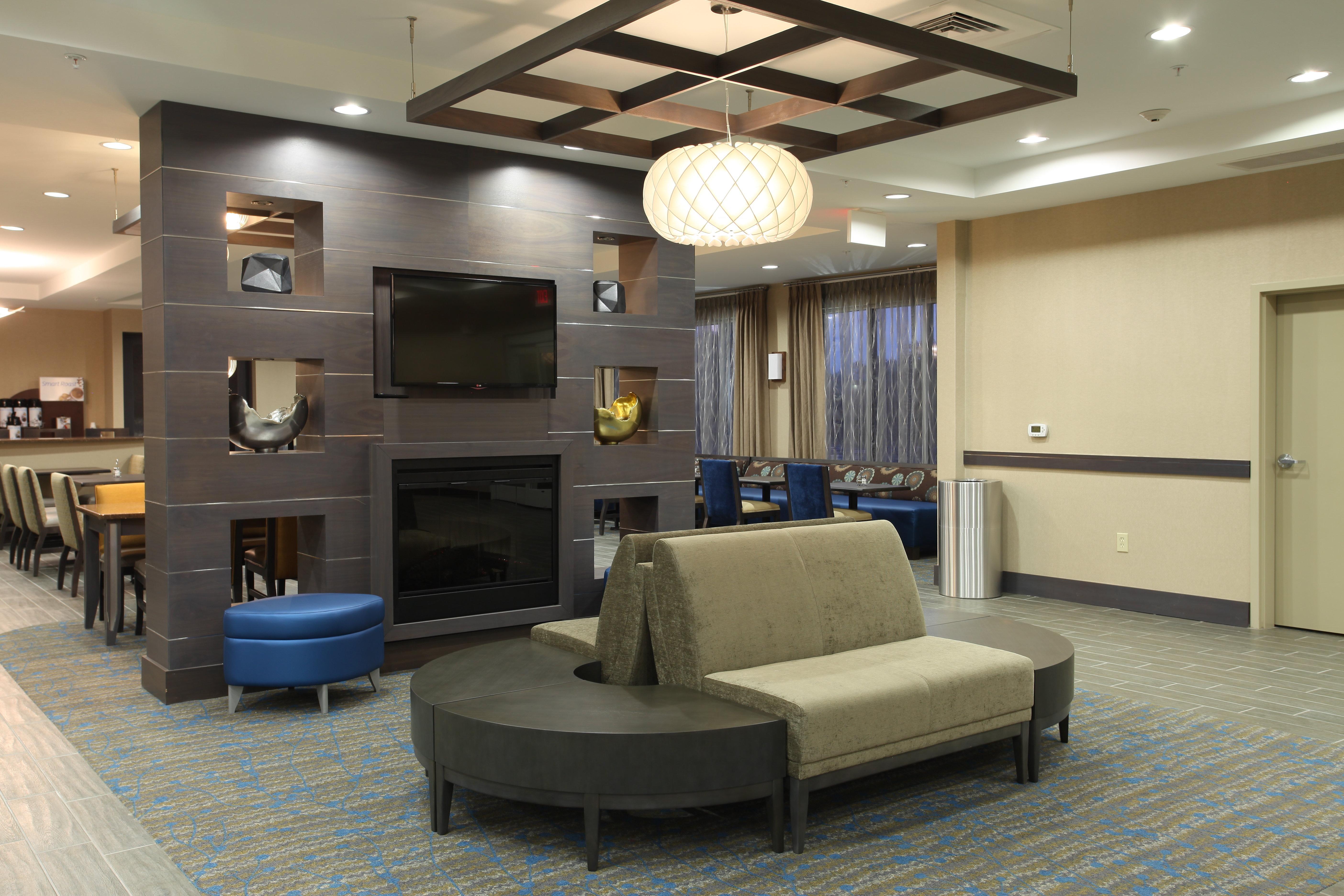 Holiday Inn Express Hotel & Suites Goldsboro - Base Area, An Ihg Hotel Extérieur photo